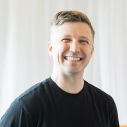 Simon Shaw